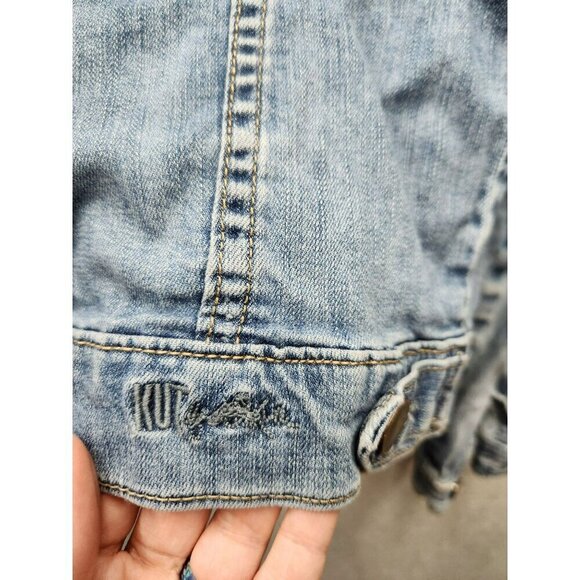 Kut From The Kloth Womens XS Distressed Denim Jacket With Button Front & Pockets - Picture 6 of 6